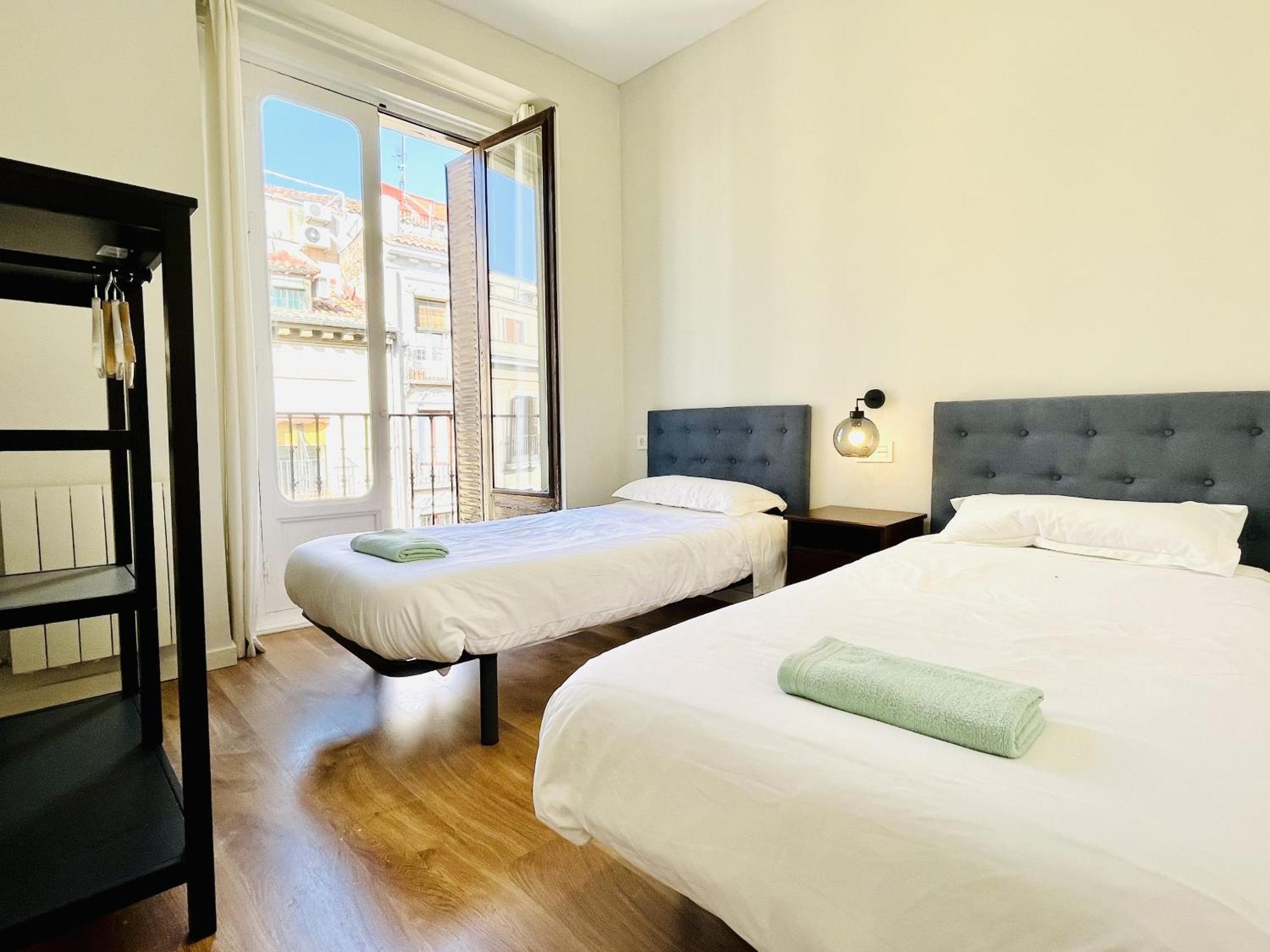Dplace To Be - Luxury Apartment In Historic Center Madrid Rum bild