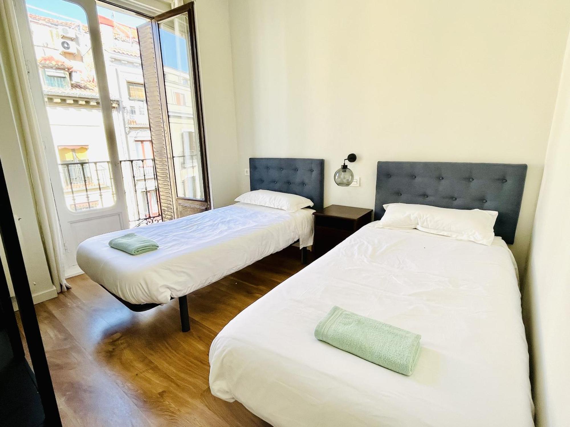 Dplace To Be - Luxury Apartment In Historic Center Madrid Rum bild