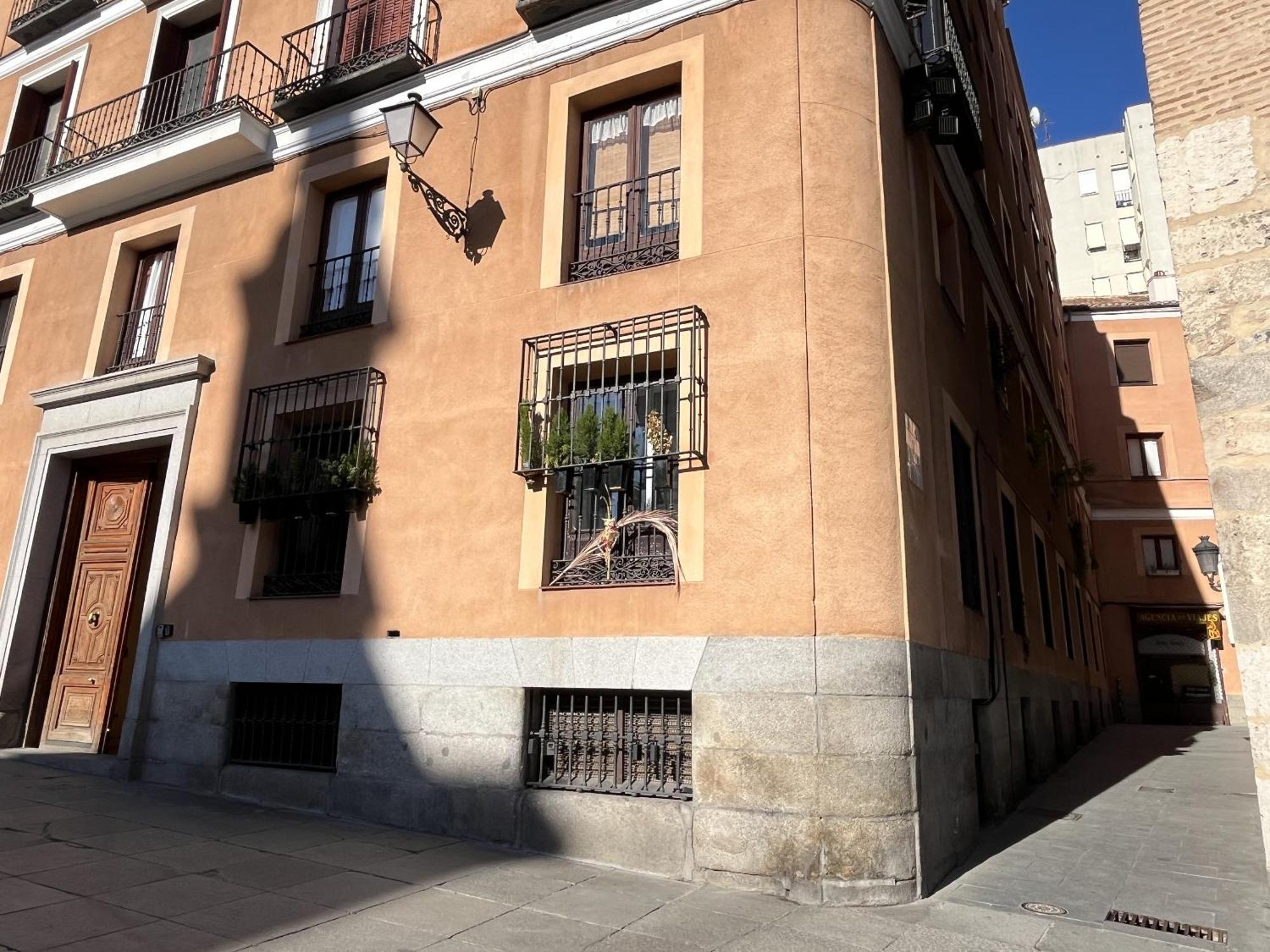 Dplace To Be - Luxury Apartment In Historic Center Madrid Exteriör bild