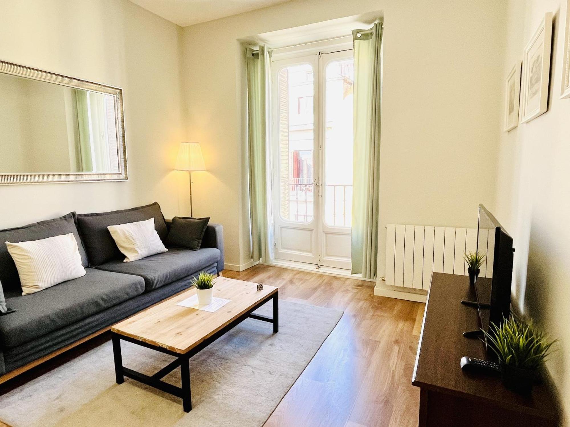Dplace To Be - Luxury Apartment In Historic Center Madrid Rum bild