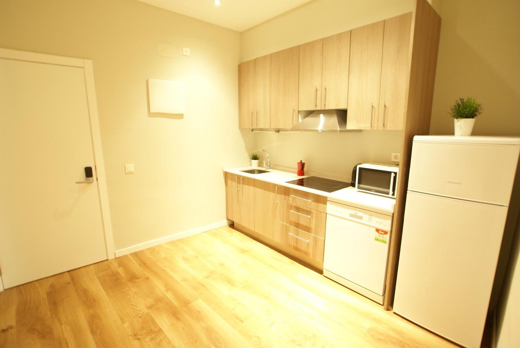 Dplace To Be - Luxury Apartment In Historic Center Madrid Rum bild